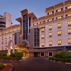 5* Hotel Mövenpick Hotel&apartments Bur