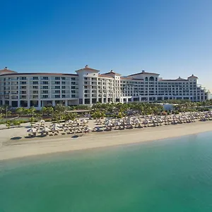 Курортный комплекс Waldorf Astoria Palm Jumeirah